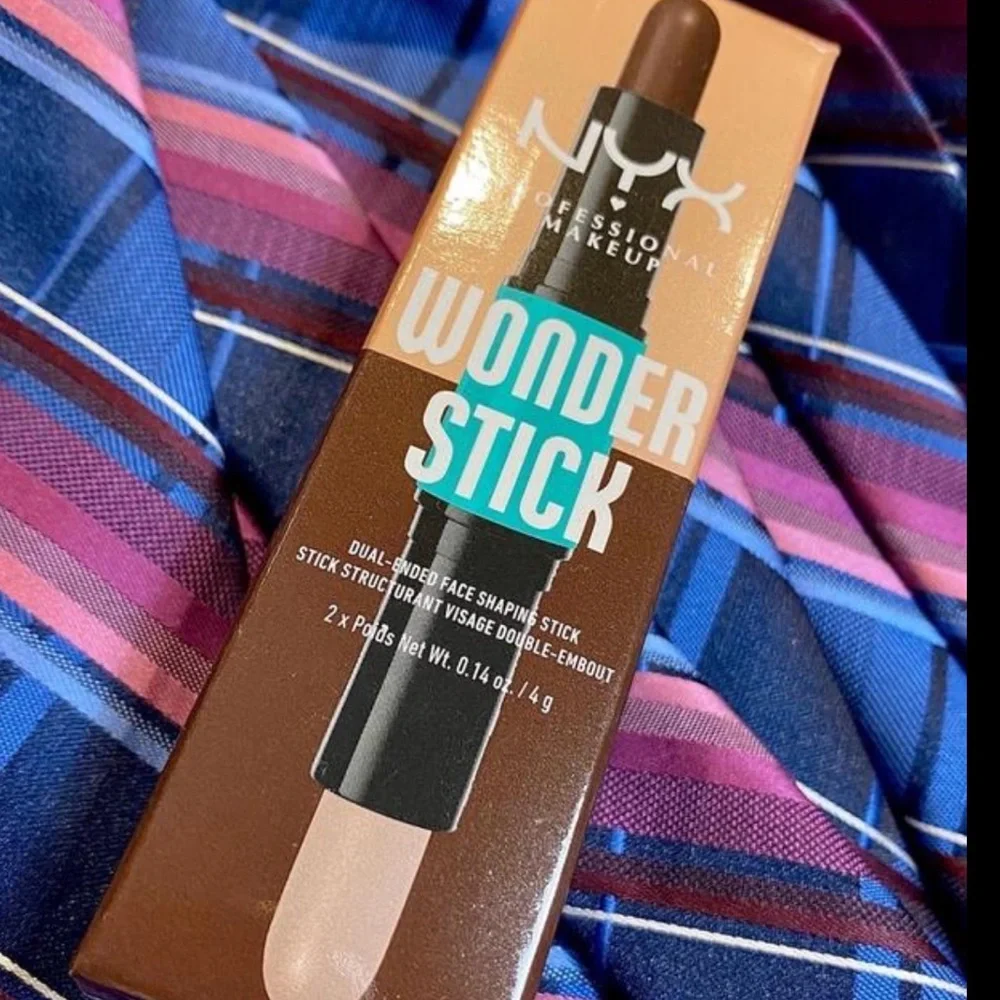 NYX Brown Contour & Bronzer Stick